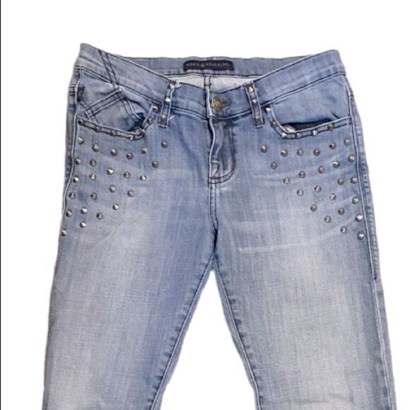 Rock & Republic Jeans Kasandra Bootcut Queen B Style Studded Size 8 - Picture 1 of 15
